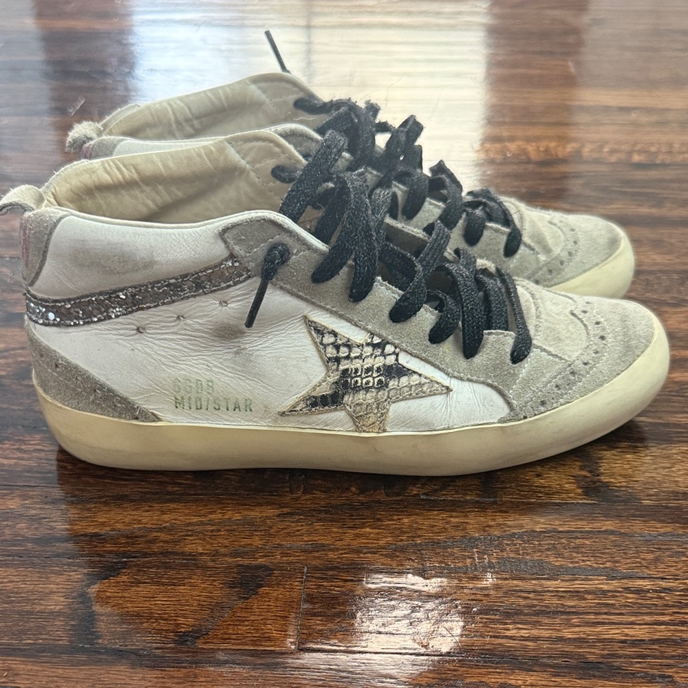 Golden Goose Kids White, Silver & Black Mid-Top Sneakers
